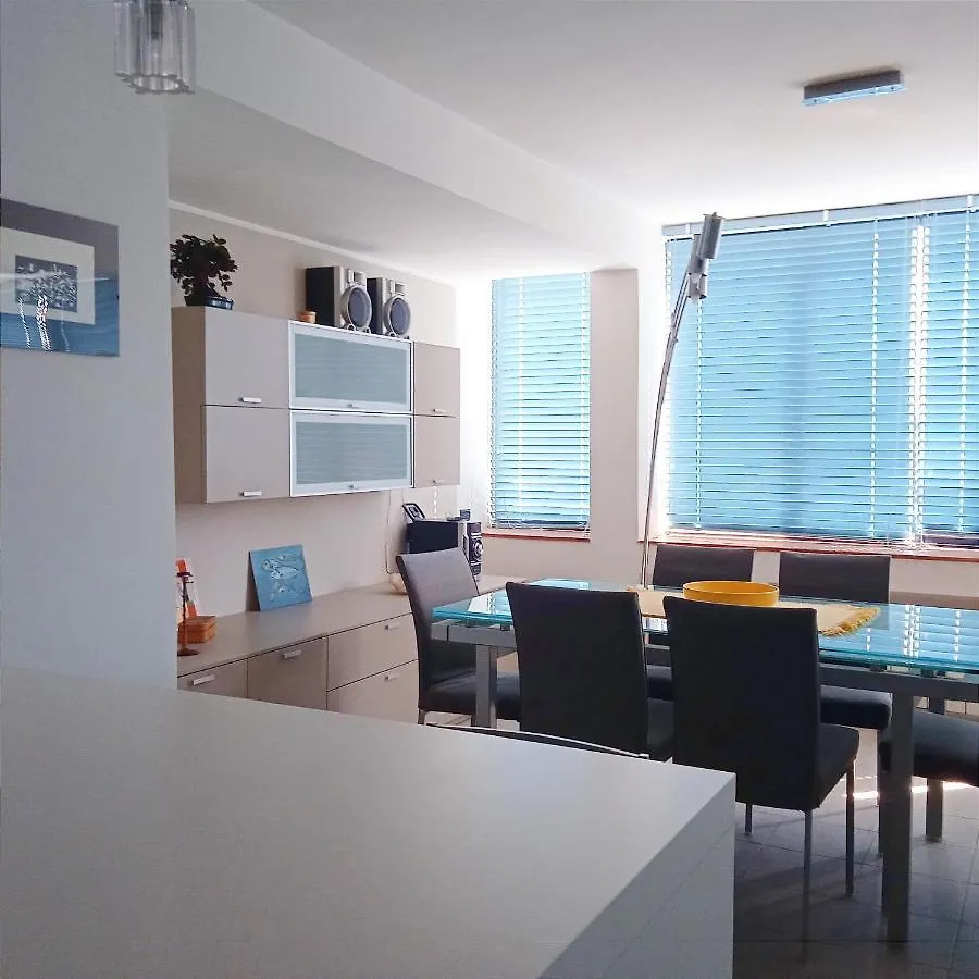 Apartment The House Of Glass Albissola Marina Italy